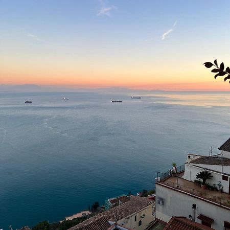 Dimora Carlo III Bed & Breakfast Vietri Exterior foto
