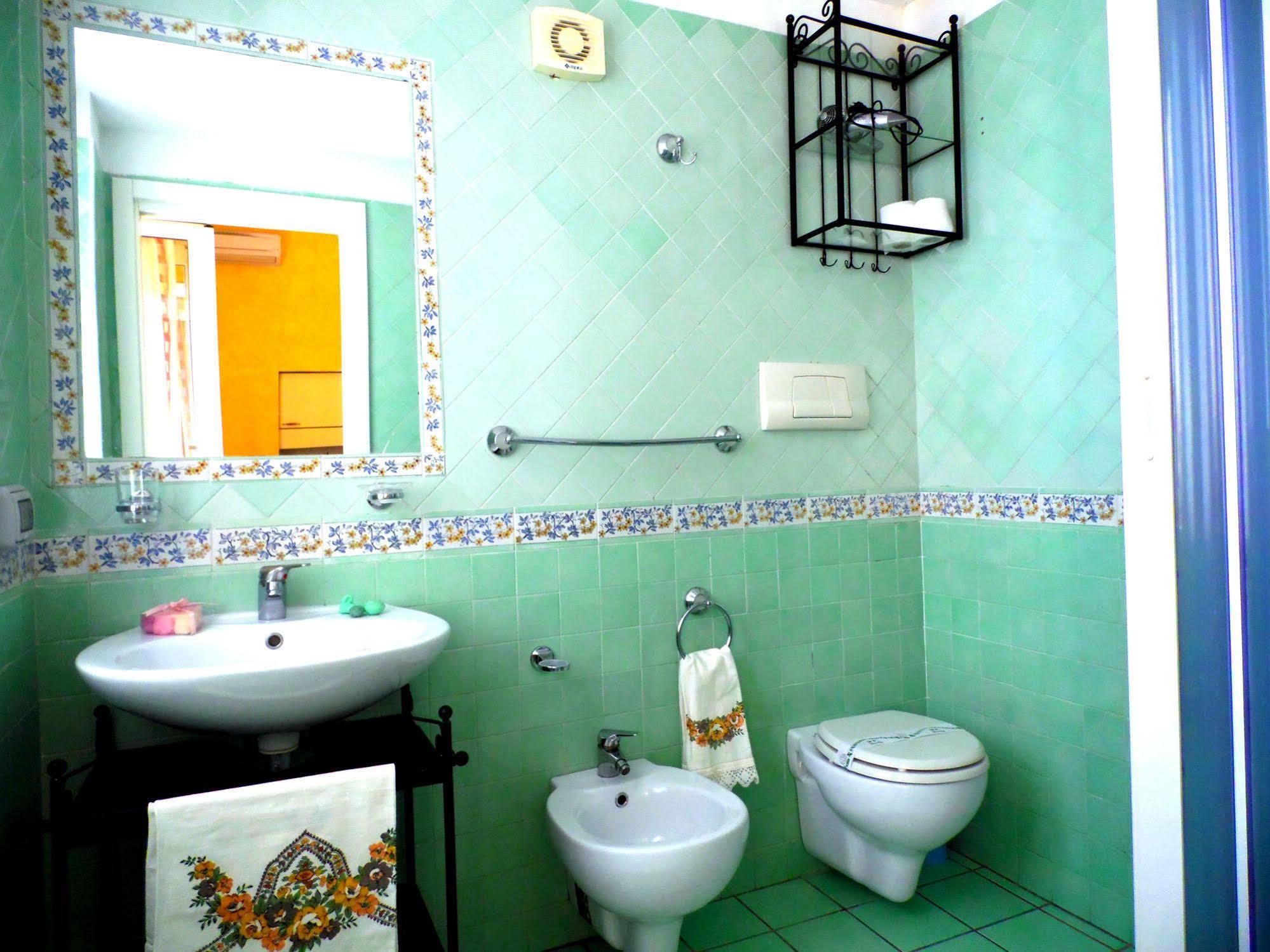 Dimora Carlo III Bed & Breakfast Vietri Exterior foto